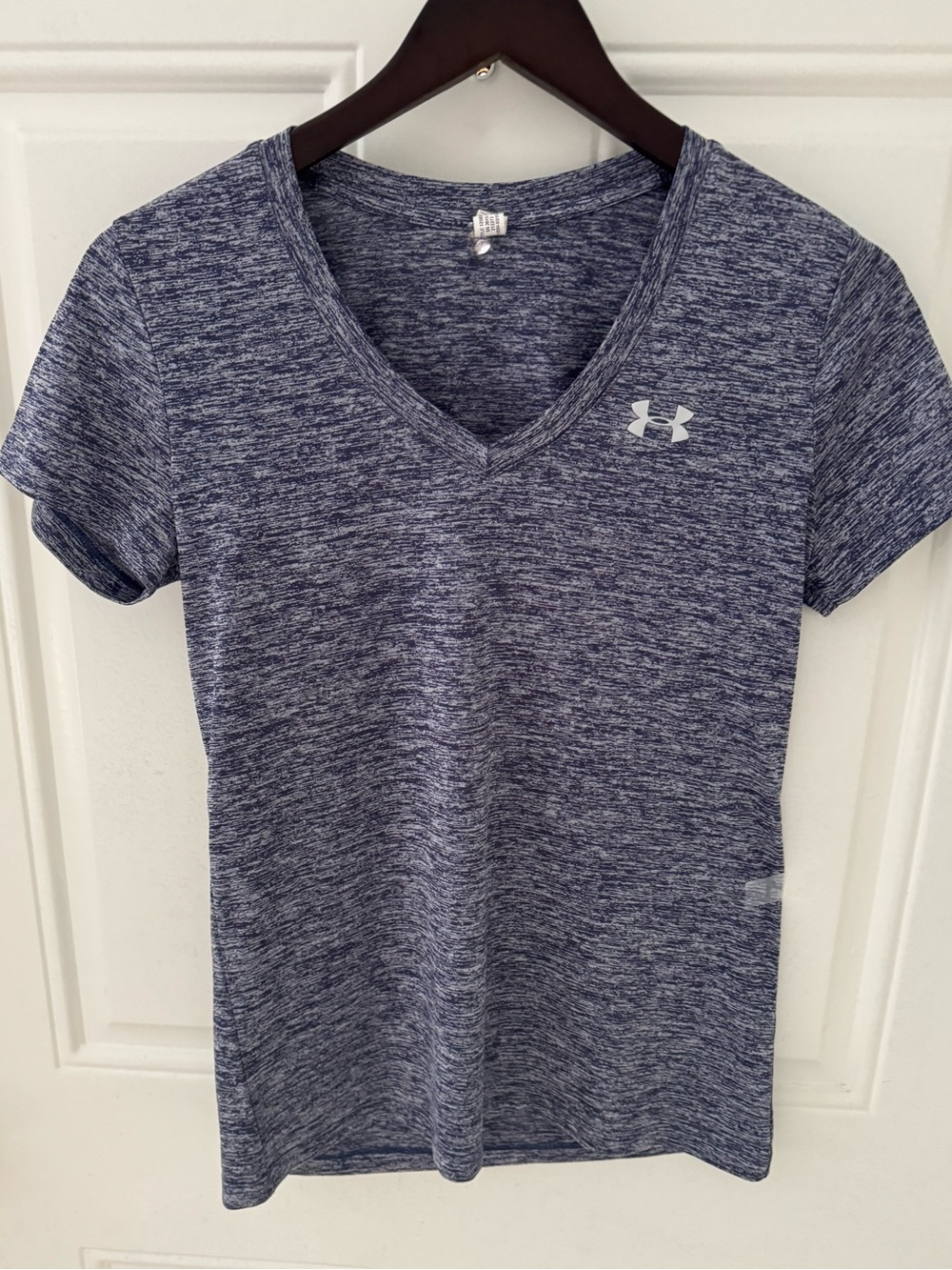 Under Armour Women’s Heathered Navy Blue V-Neck Performance Tee